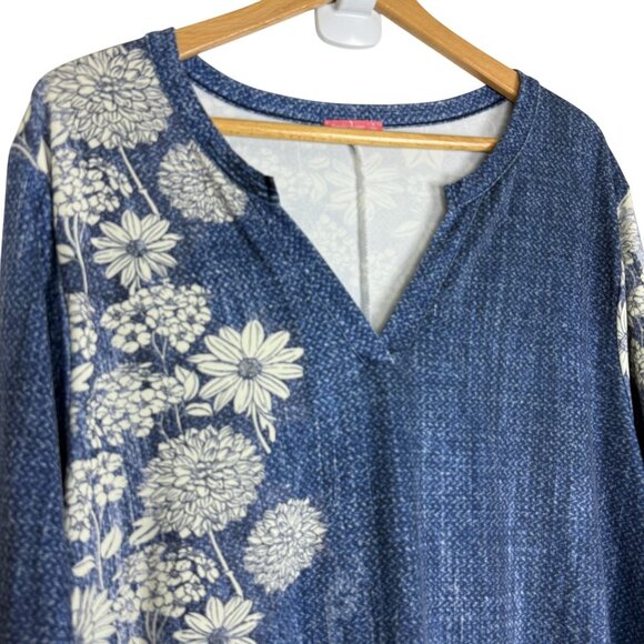 Simply Aster Women’s 1X Tunic Top Blue White Floral Print Boho Casual Stretch - Picture 2 of 12